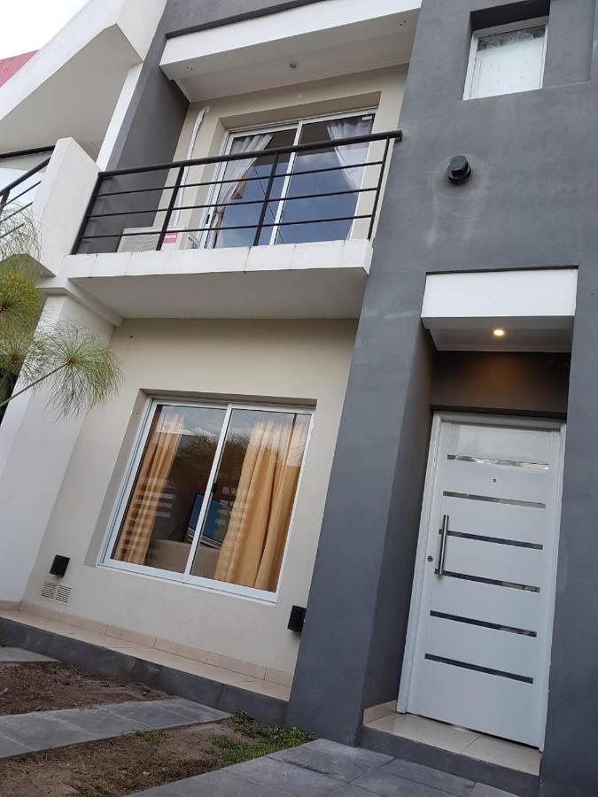 Caireles Del Carnaval Apartment Gualeguaychu Luaran gambar